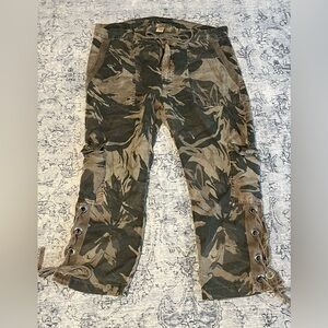 XCVI capri pants